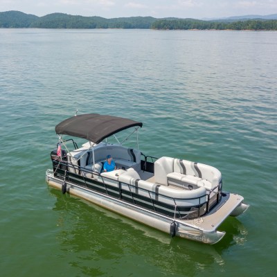 a small boat in a body of water